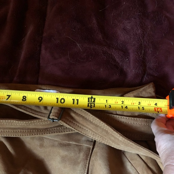 Excellent condition suede mini skirt - Picture 7 of 10